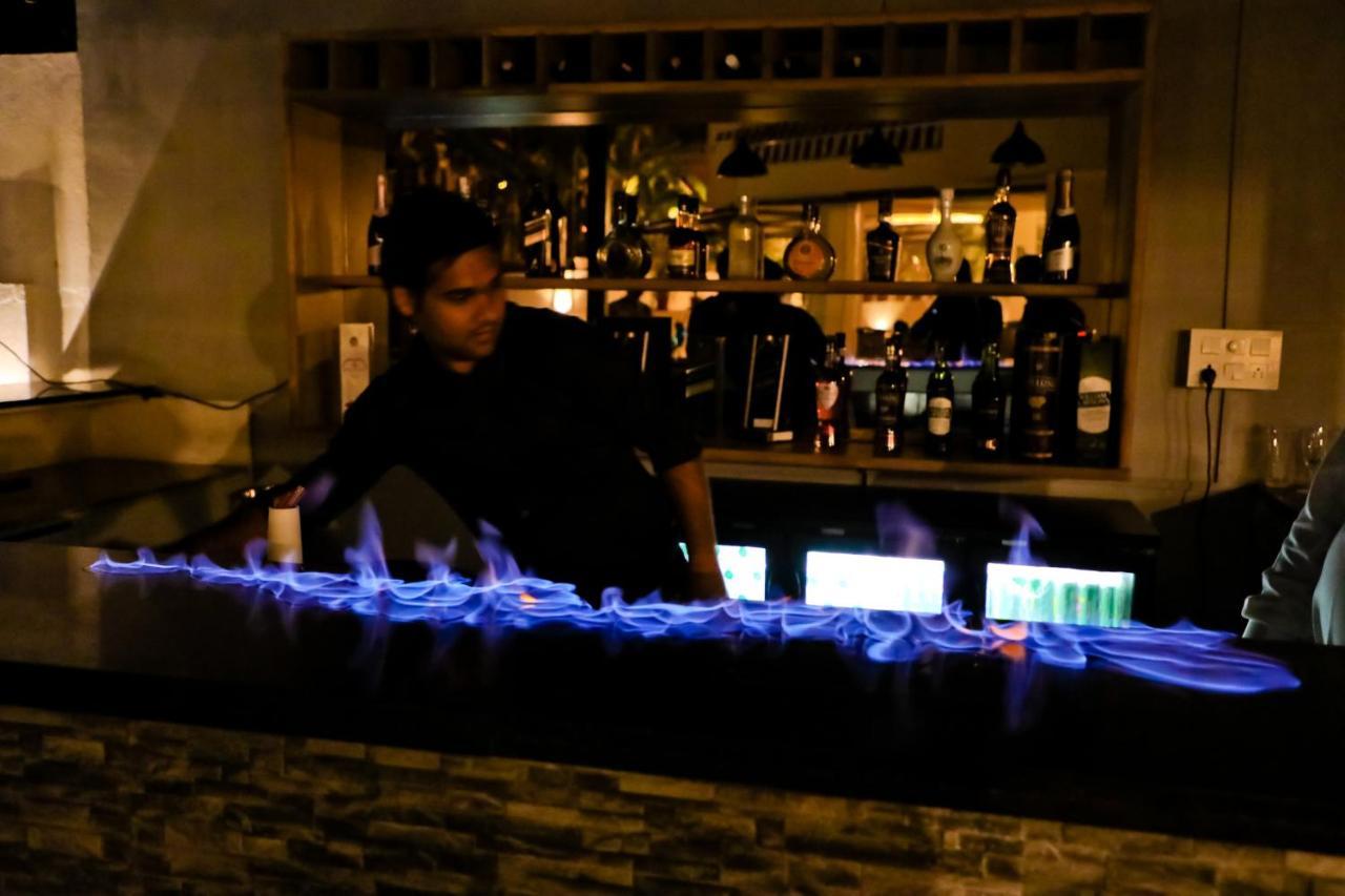 Amara Grand Baga Hotel Bagian luar foto